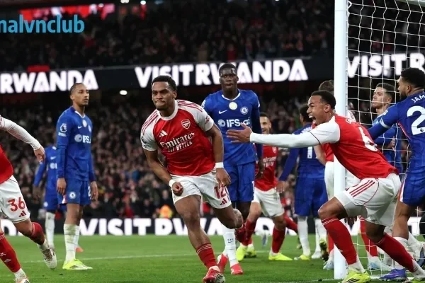 Arsenal Nâng Cấp Hàng Thủ Ra Sao