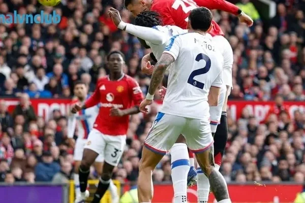 Arsenal Thay Đổi Ban Huấn Luyện